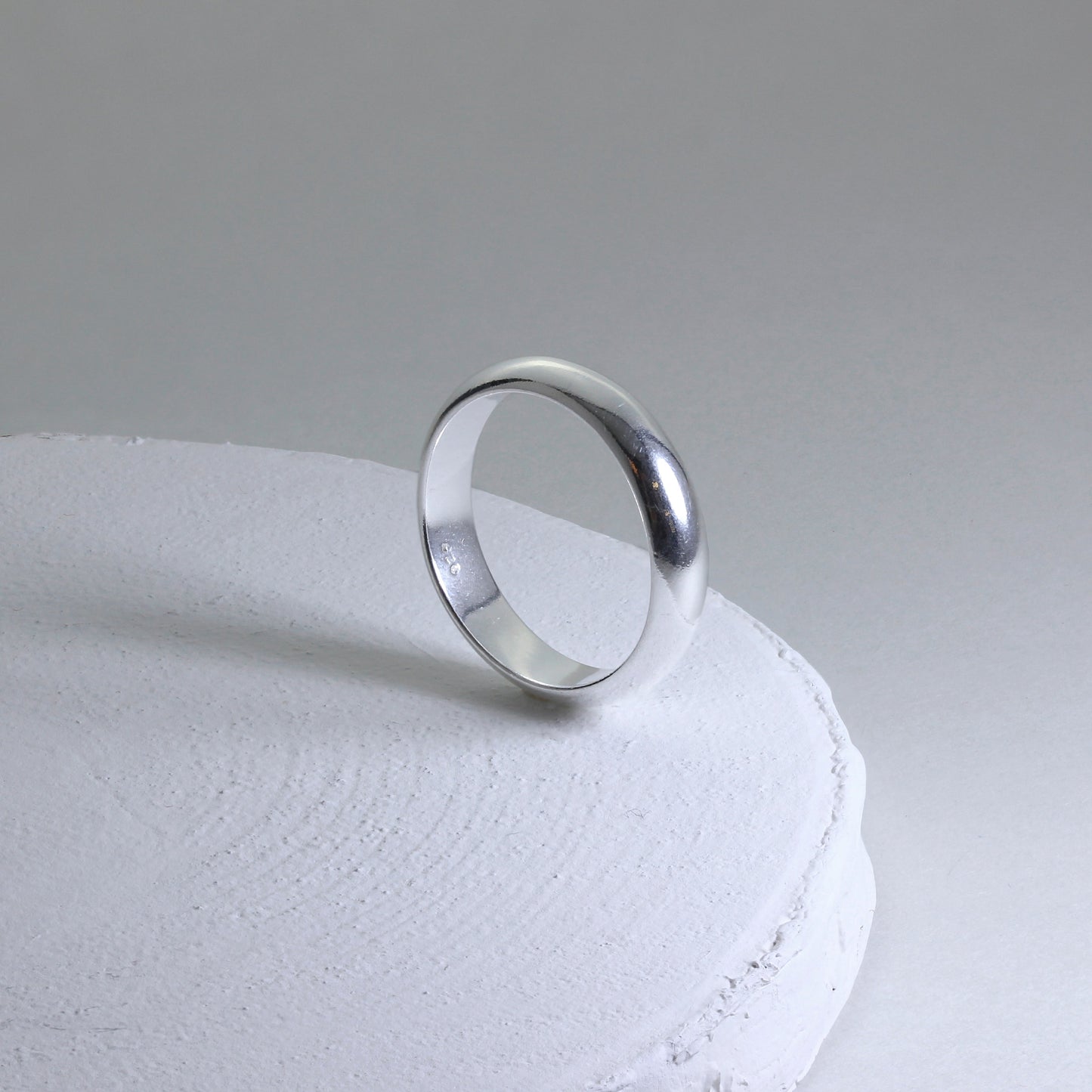 Sterling Silver 4mm D Shaped Wedding Band Ring Size I - Z+6