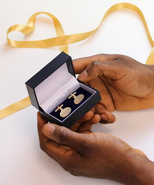 7 Personalised Gifts for Him This Christmas