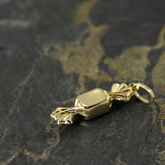 9ct Yellow Gold Hollow Sweet Charm